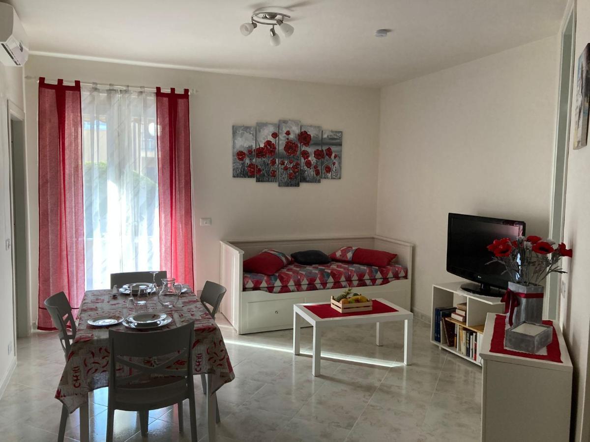 Appartamento A Peschiera Del Garda Con Piscina Zewnętrze zdjęcie